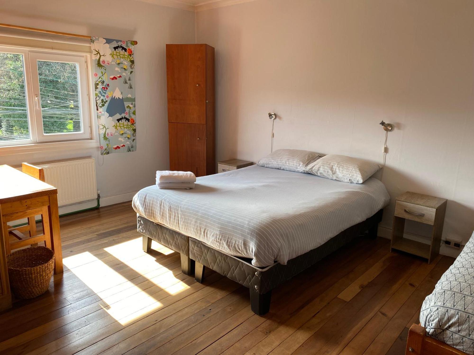 Hostal Compass Del Sur Puerto Varas Ngoại thất bức ảnh