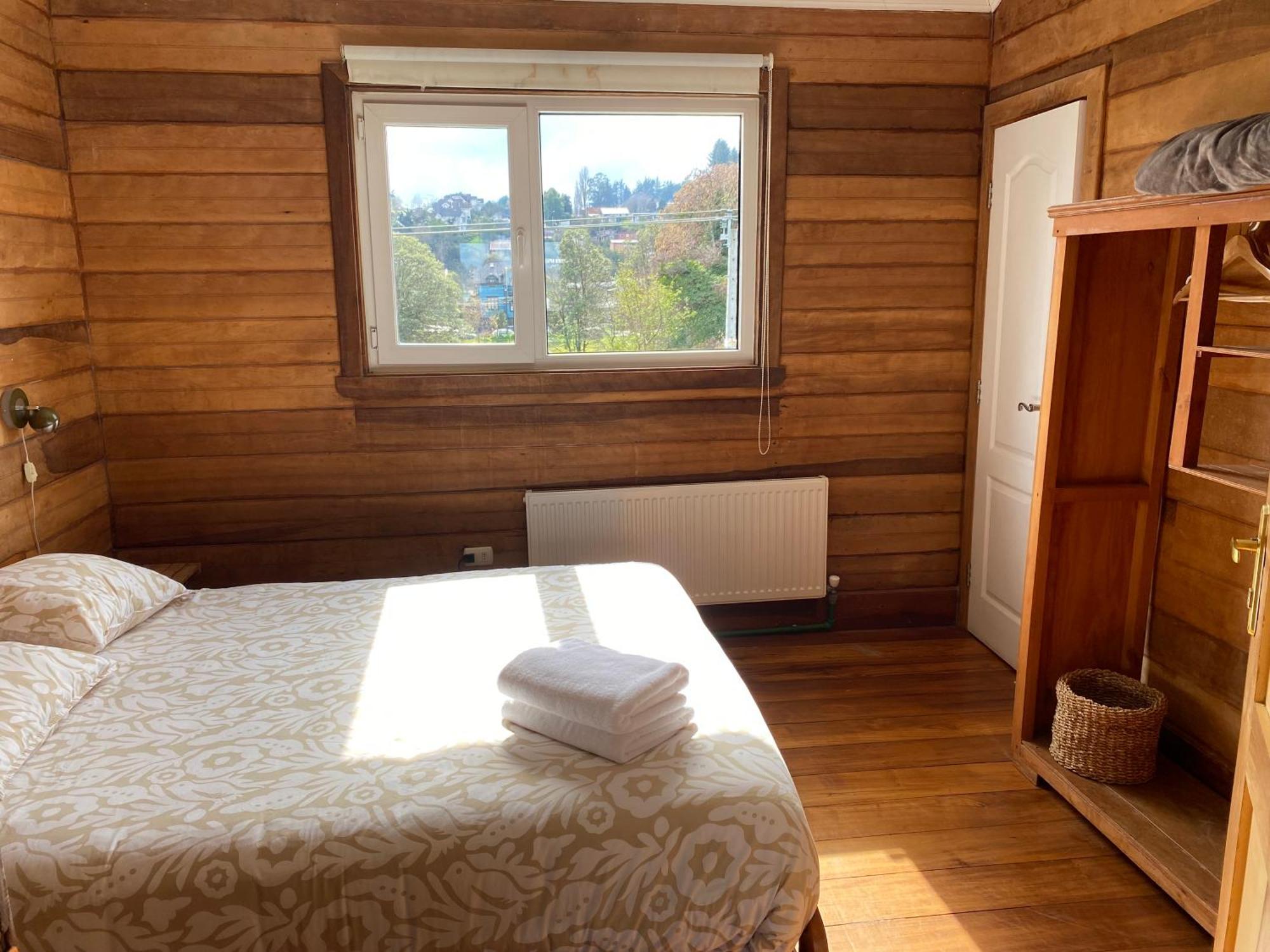 Hostal Compass Del Sur Puerto Varas Ngoại thất bức ảnh