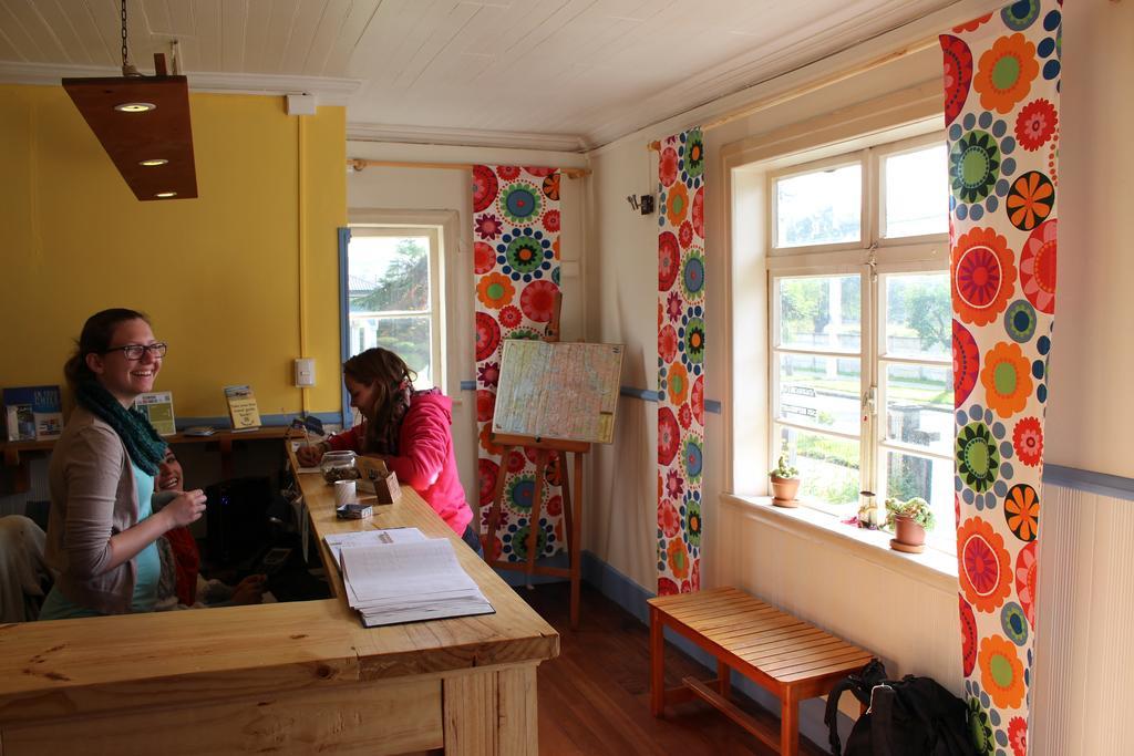 Hostal Compass Del Sur Puerto Varas Ngoại thất bức ảnh