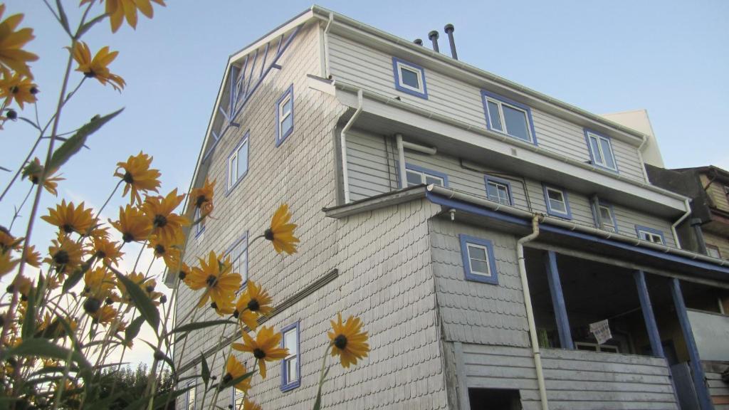 Hostal Compass Del Sur Puerto Varas Ngoại thất bức ảnh