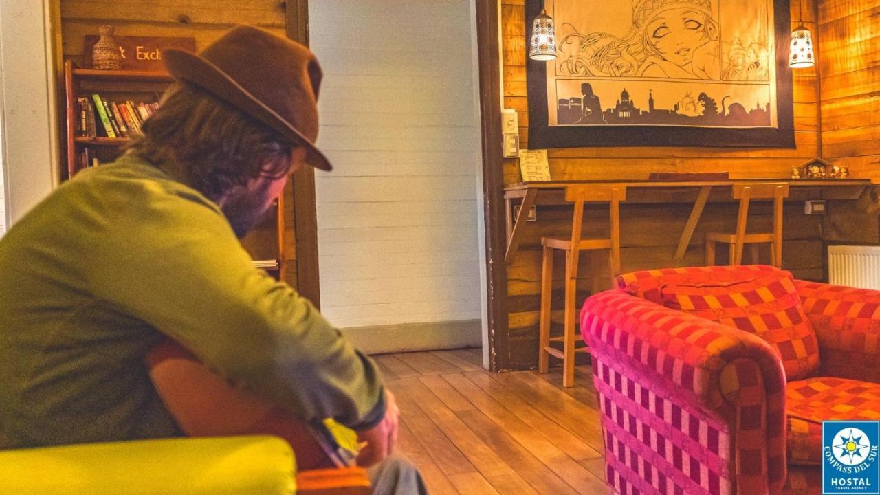 Hostal Compass Del Sur Puerto Varas Ngoại thất bức ảnh