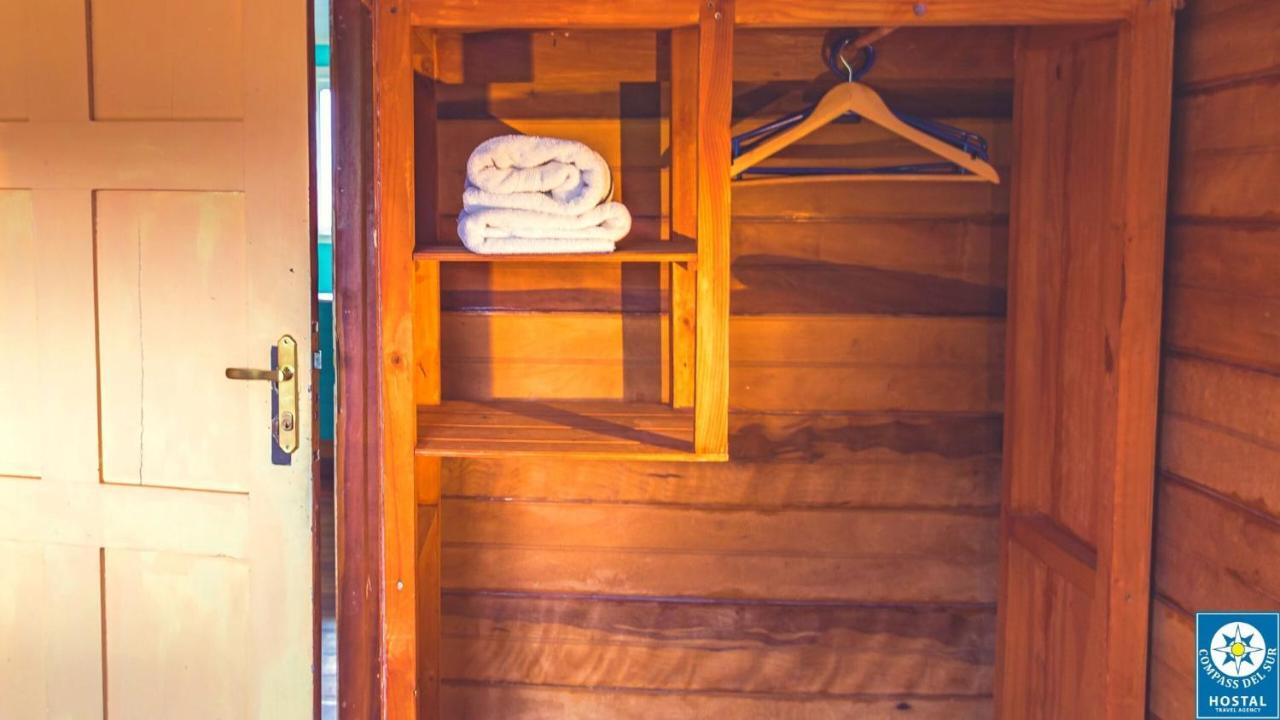 Hostal Compass Del Sur Puerto Varas Ngoại thất bức ảnh